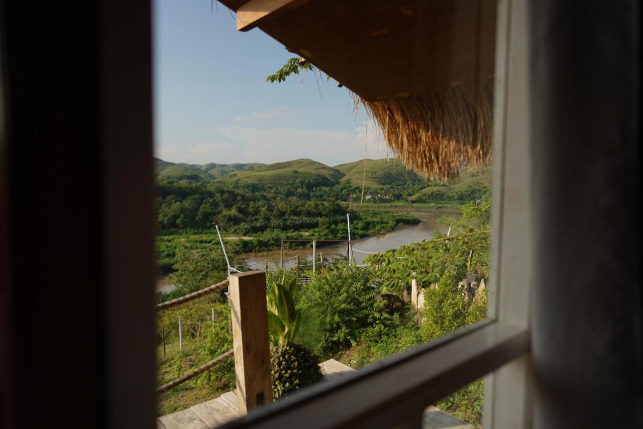 Morinda Villa And Resto Waingapu Bagian luar foto